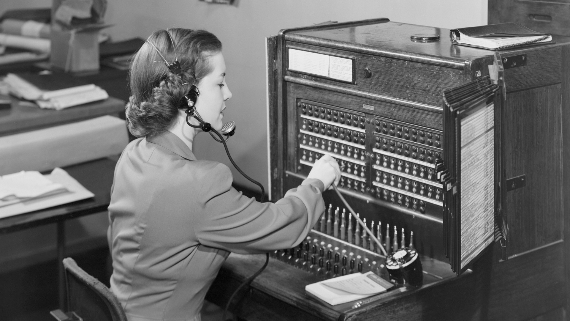<p>A telephone exchange with ten switchboards, the largest manual exchange in the country, is installed in Unisa&rsquo;s new Muckleneuk building. It will be replaced by an automatic exchange in 1976.</p>